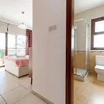 Sea Front Oceanus H2 By Ezoria Villa