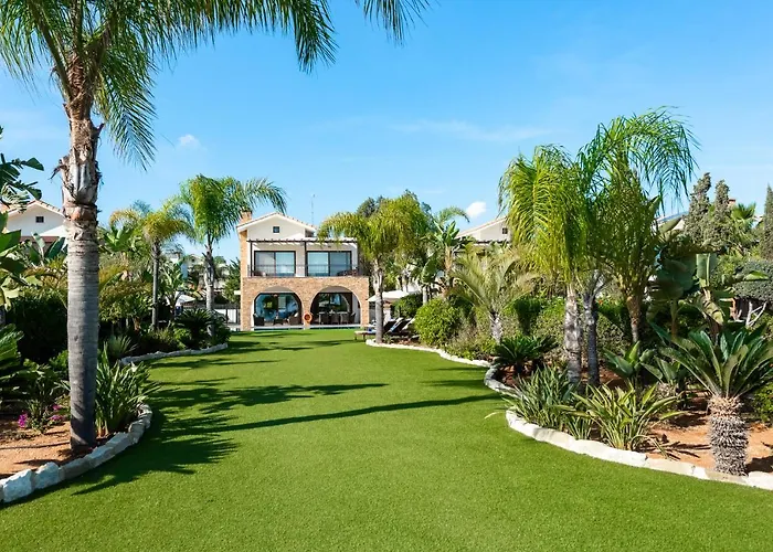 Willa Sea Front Oceanus H2 By Ezoria