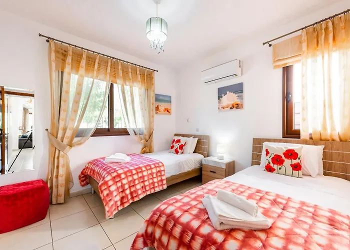 Villa Sea Front Oceanus H2 By Ezoria *