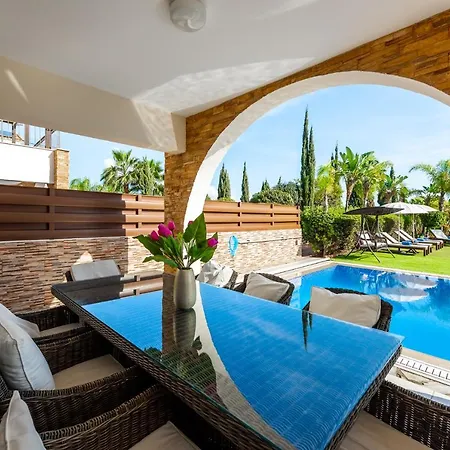 Sea Front Oceanus H2 By Ezoria Villa Agia Napa