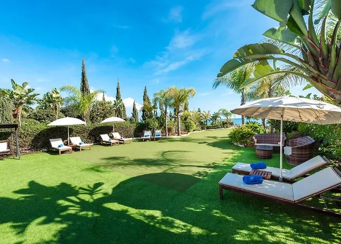 Sea Front Oceanus H2 By Ezoria Айя-Напа